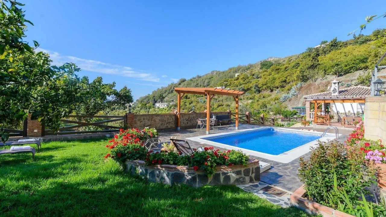 Villa La Cola Nerja By Ruralidays