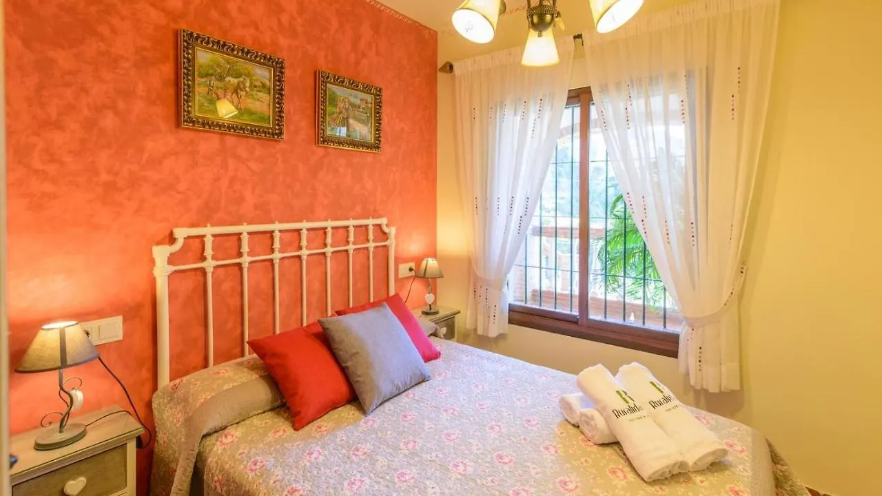 Villa La Cola Nerja By Ruralidays